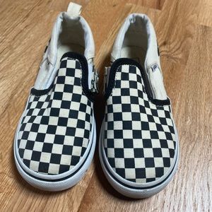 Children’s checkered vans slip on